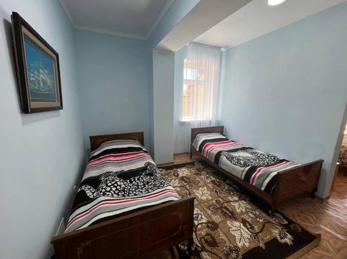Tan Nuru Guest House Гостевой Дом Тан Нуру Tscholponata Exterior foto