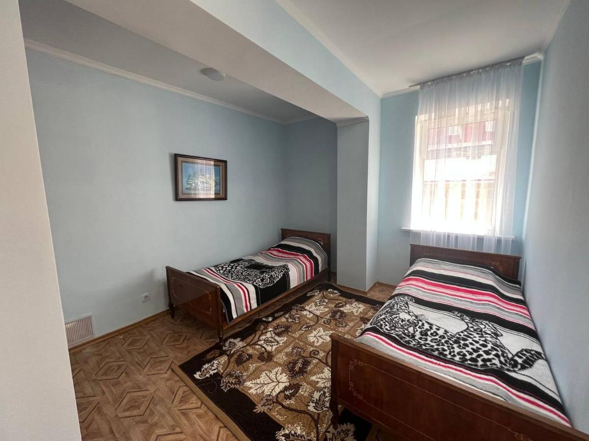 Tan Nuru Guest House Гостевой Дом Тан Нуру Tscholponata Exterior foto