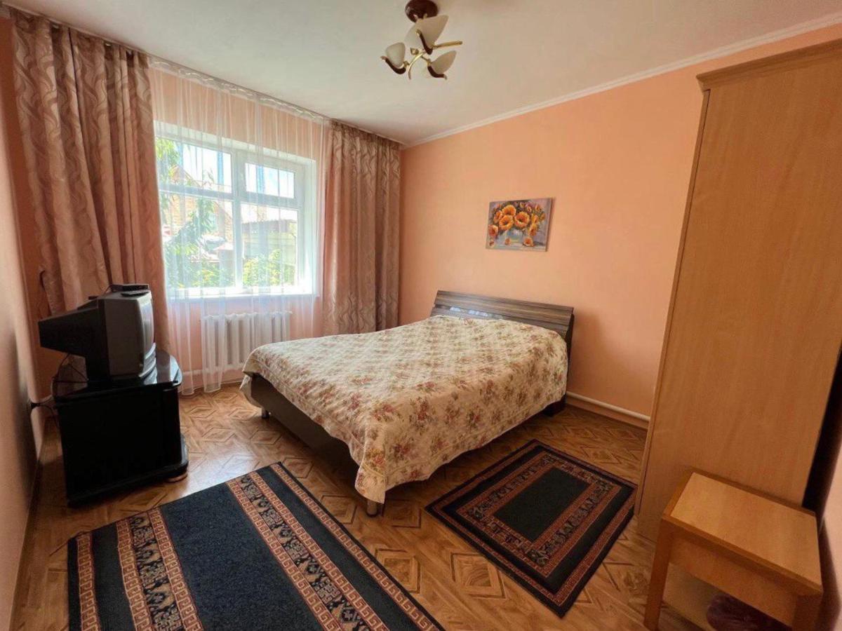Tan Nuru Guest House Гостевой Дом Тан Нуру Tscholponata Exterior foto